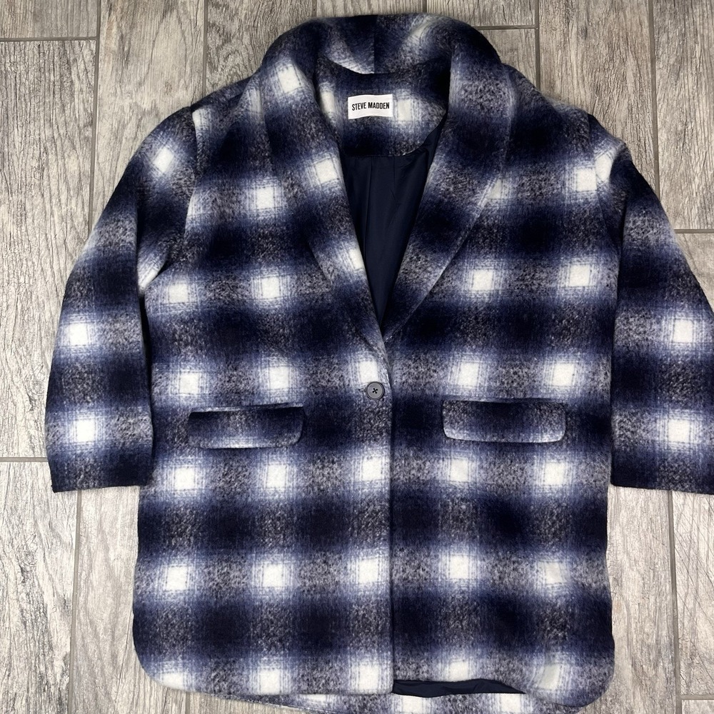 STEVE MADDEN Zoey Brushed Plaid Jacket‎ In Peacoat Navy Shawl Collar